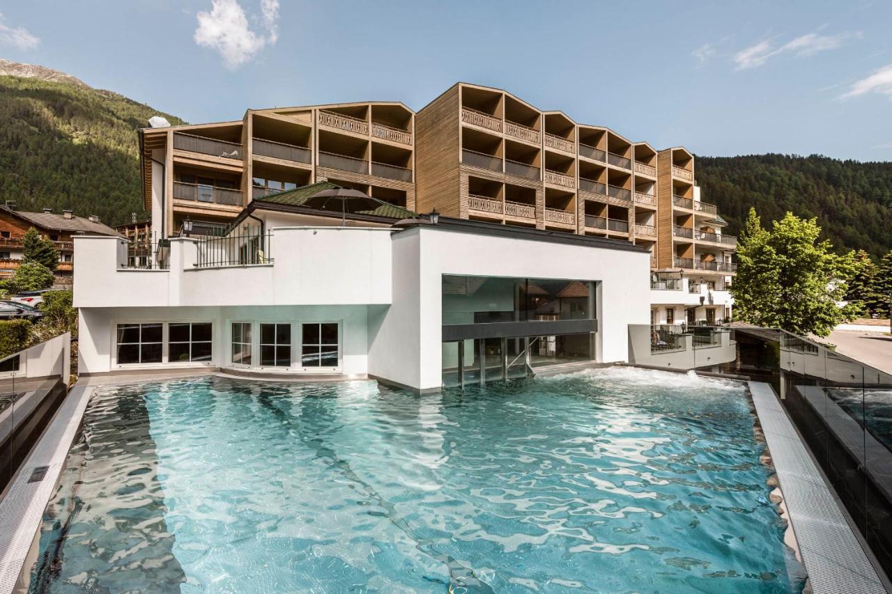 Falkensteiner Hotel & Spa Falkensteinerhof Valles Extérieur photo